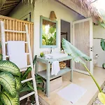 Villa Santai at Sandy Bay