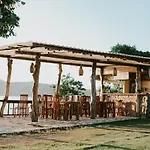 Dini D\'Nusa Lembongan