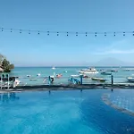 Le Nusa Beach Club