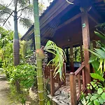 Mimpi Cottages