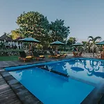 Paluh Beach Huts