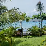 D\'Muncuk Huts Lembongan