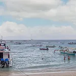 The Tanis Beach Resort Nusa Lembongan