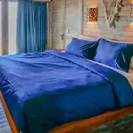 Lembo Lagoon Bungalows