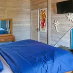 Lembo Lagoon Bungalows