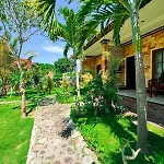 Tiki bar&more