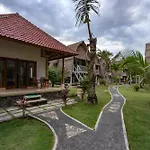 Mushroom Beach Bungalows