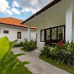 Nusa Indah Onai Hotel