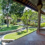 The Tanis Beach Resort Nusa Lembongan