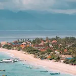 Ohana\'S Beachfront Resort & Beach Club