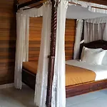Bungalow No 7
