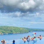 Ceningan Cliff Cottages