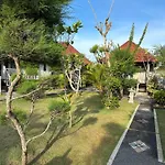 The Niti Hut\'S Lembongan