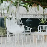 Oasis Boutique Villas