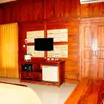Pemedal Beach Bungalow