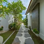Ketut Losmen Villas Lembongan