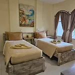 Isla Indah Retreat Boutique Hotel