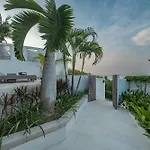 Villa Aman - Oceanfront