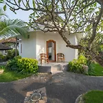 Nusa Indah Bungalow