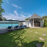 Ceningan Beachside Villas