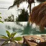 The Purist Beach Nusa Ceningan