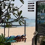 Yogi Beach Bungalow & The Blue Yogi Beach Restaurant