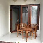 Linggy Homestay