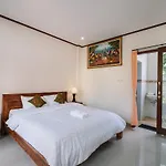 Sari Nusa Inn