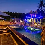Maha Guru Huts