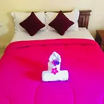 Yudhist Guest House