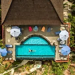 Bukit Ancak Lembongan Villa