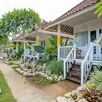 Bukit Taman Cottages