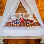 Sea Bridge Villa Ceningan