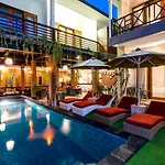 Nyuh Gading Home Stay