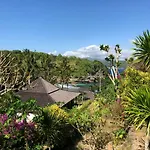 Villa Trevally
