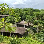 Villa Trevally