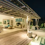 Villa Santai