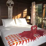 Twin Island Villas & Dive Resort