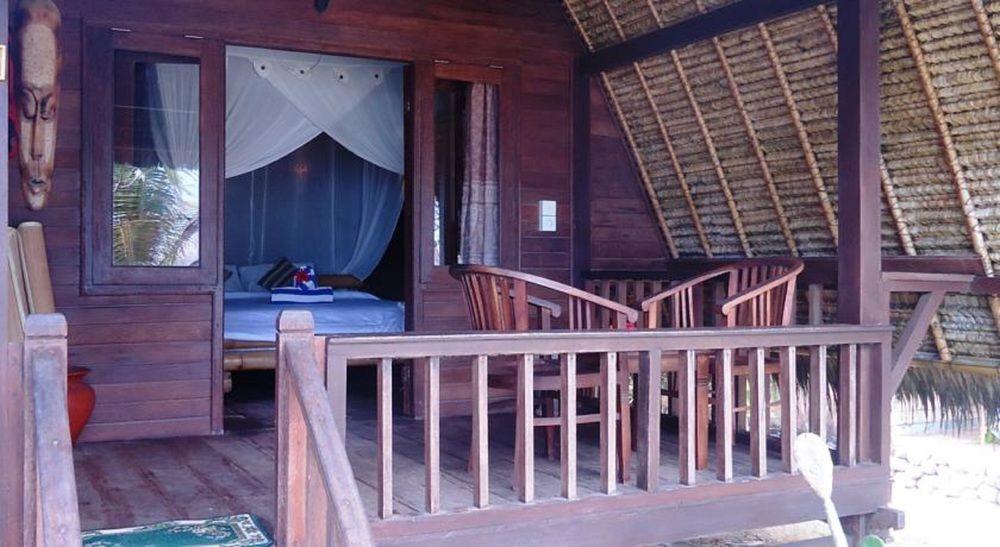 Dream Huts Resort 4*