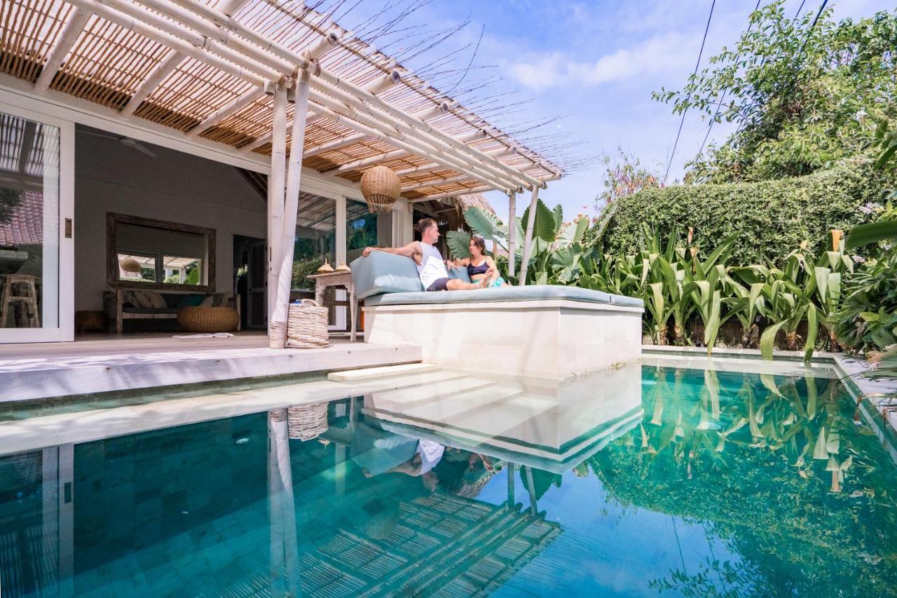 Santai At Sandy Bay Villa