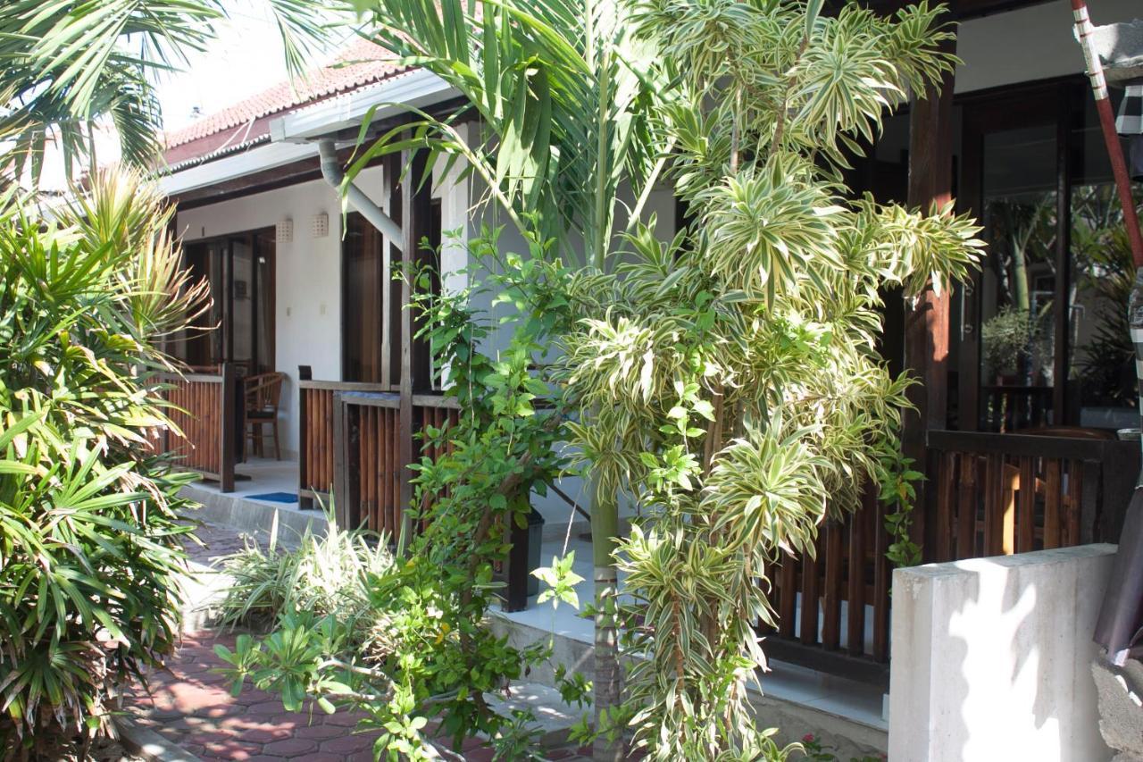 Pantai Island Guest house 3*