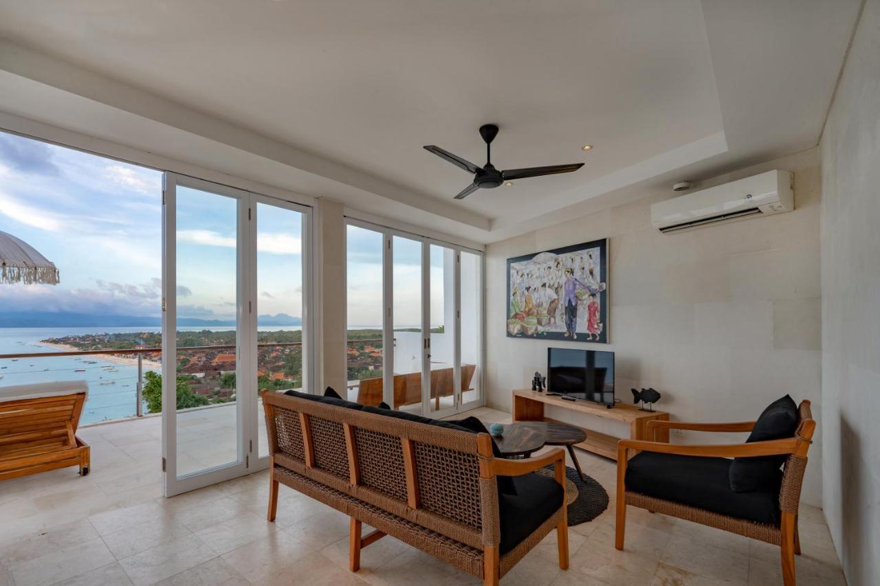 Villa Aqua Nusa - Luxury
