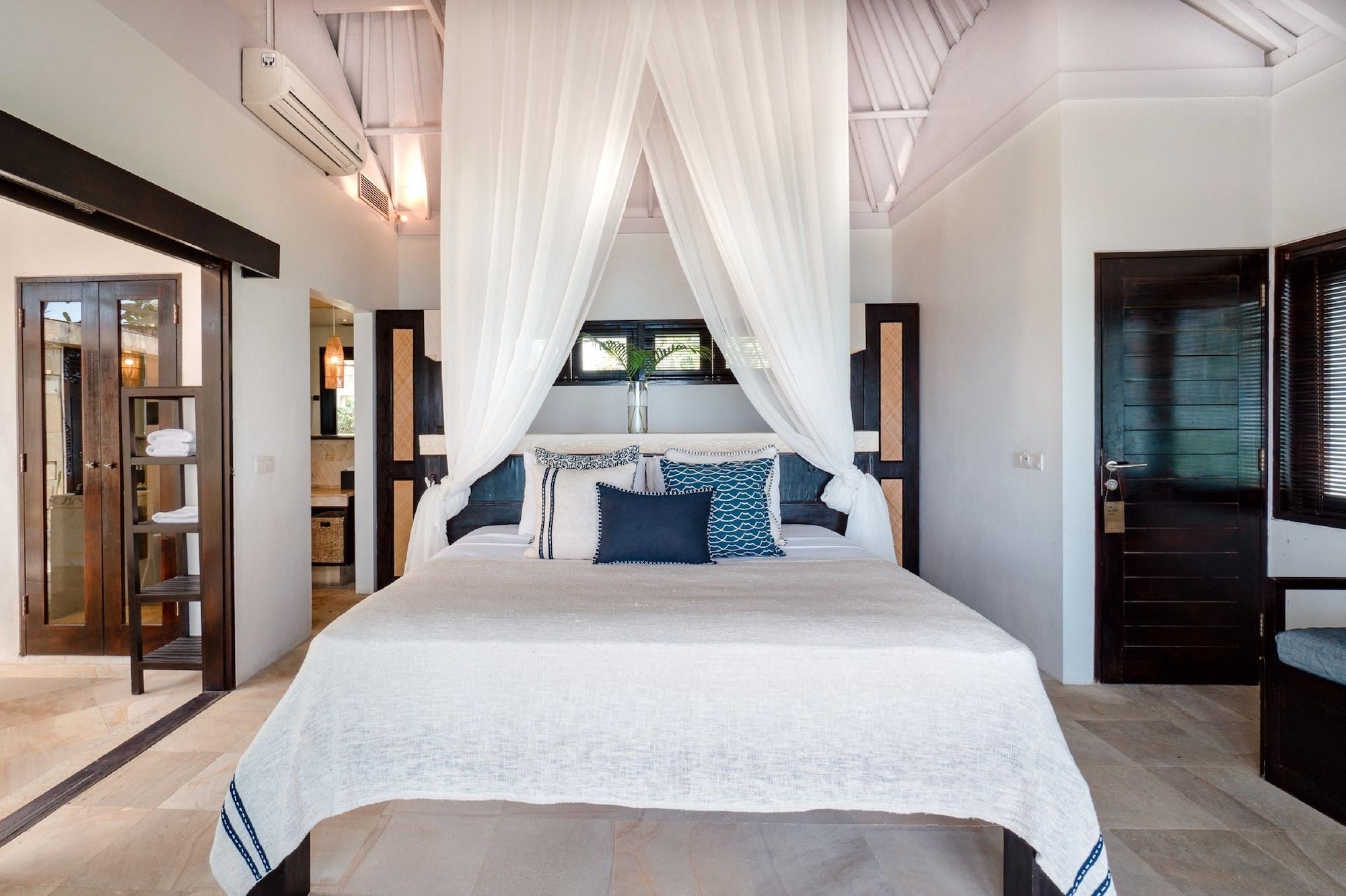 Batu Karang And Hotel Nusa Lembongan (Bali)