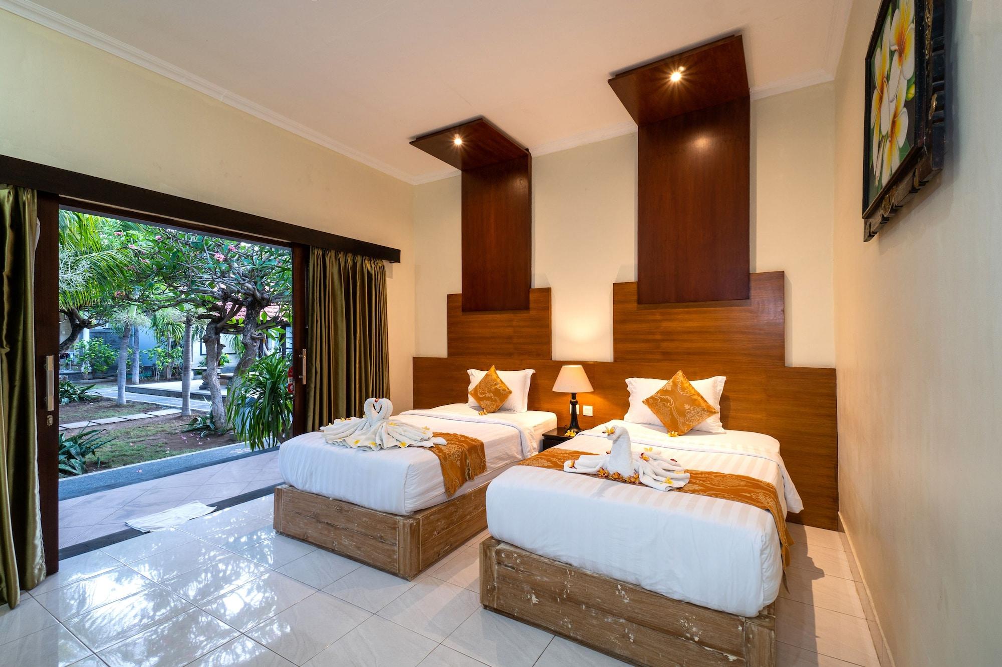 Jenggala Holiday park 3*