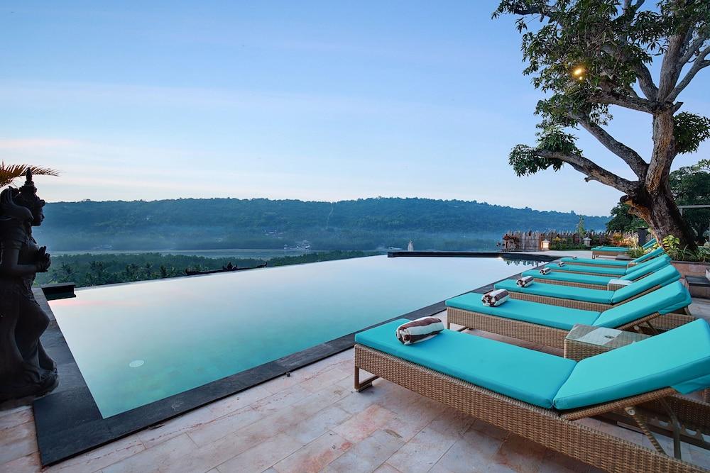 The Acala Shri Sedana Resort 4*