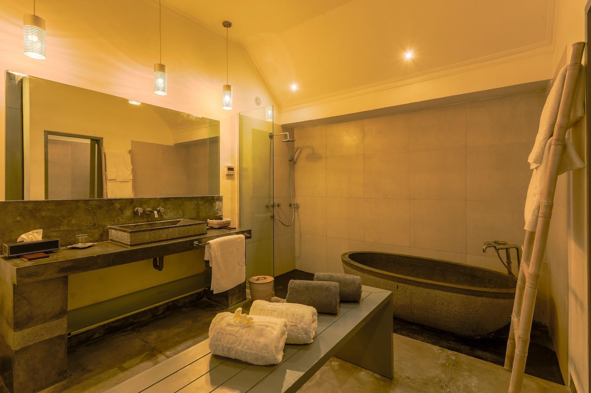 Indiana Kenanga Luxury And Restaurant 4* Nusa Lembongan (Bali)