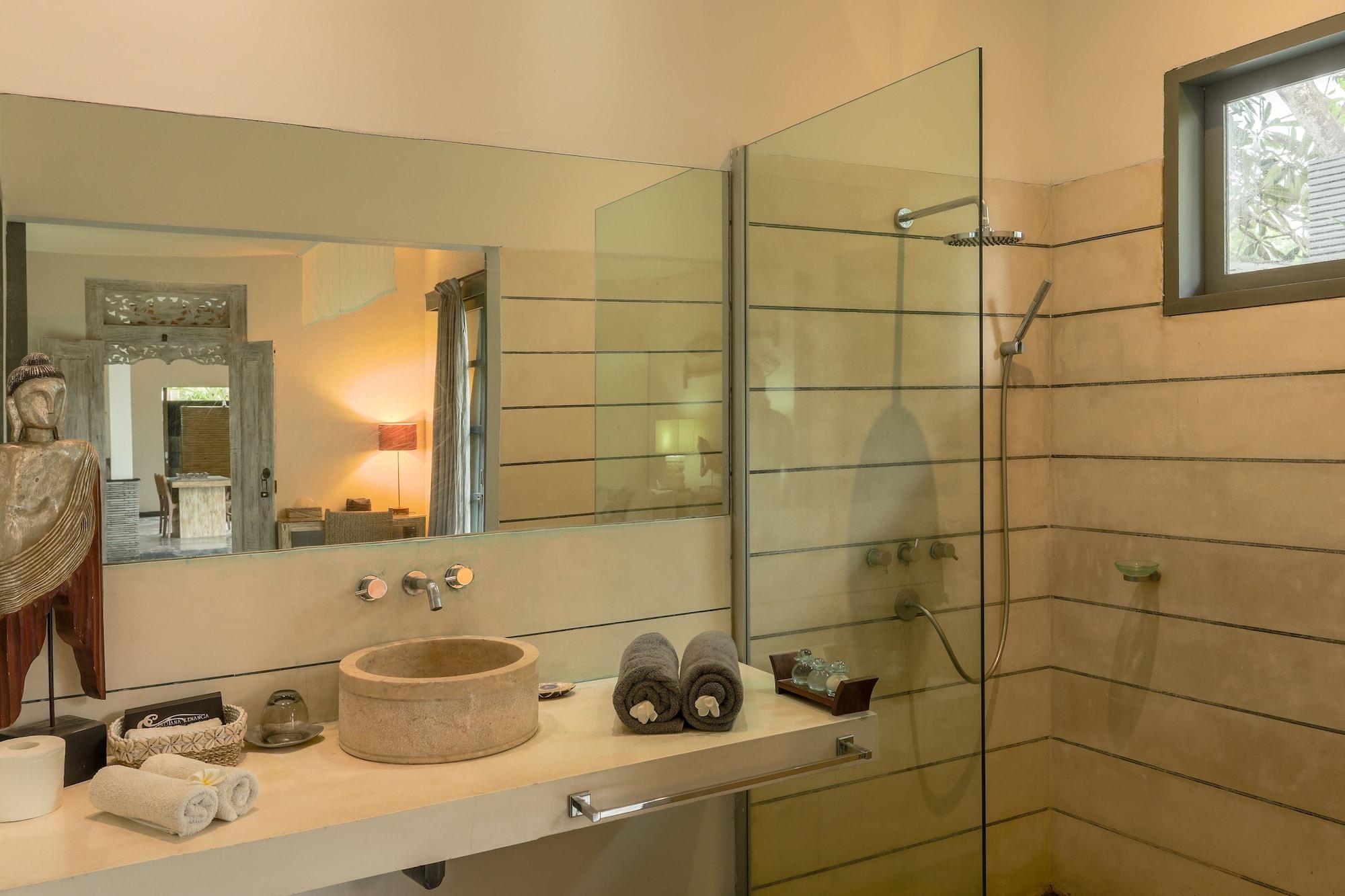 Indiana Kenanga Luxury And Restaurant 4*