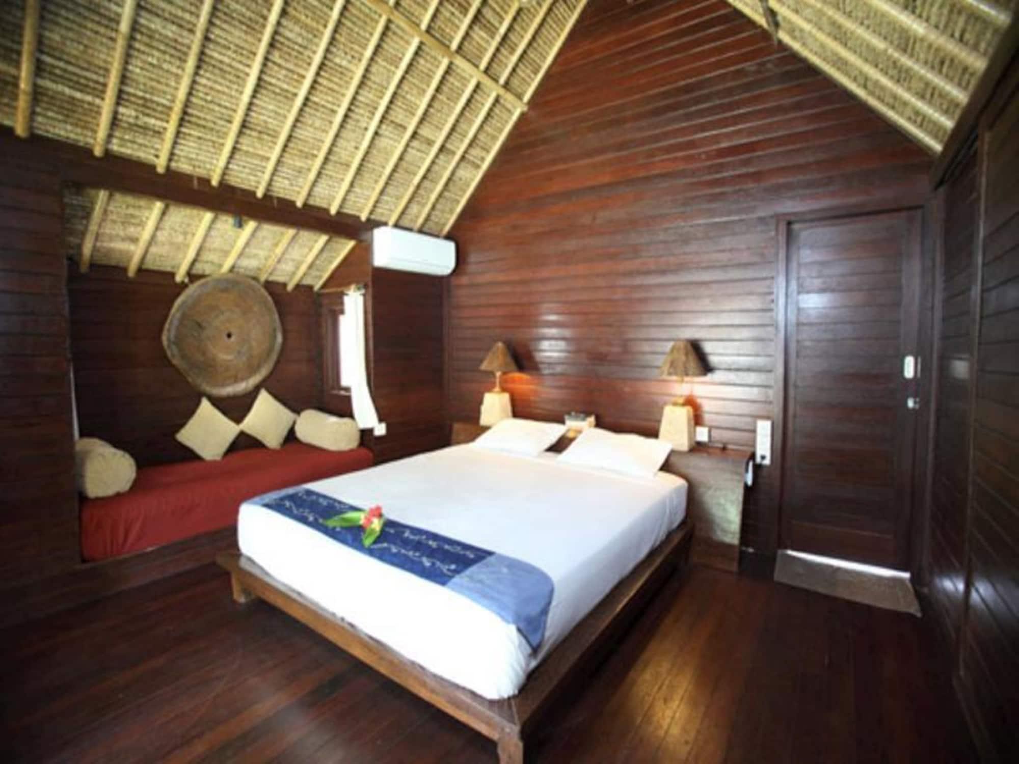 Holiday park Ts Hut 4*