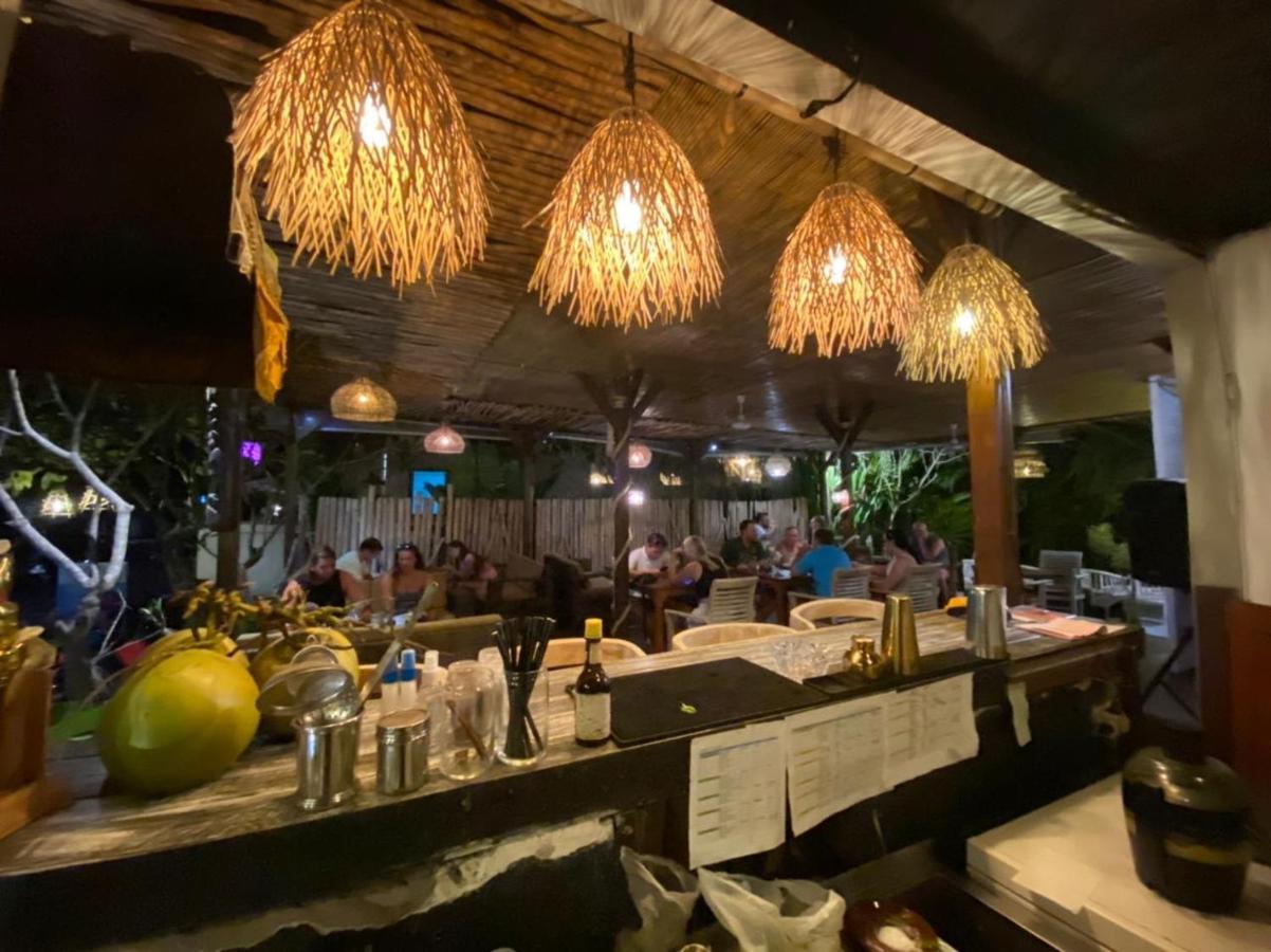 Guest house Danys House @tikibar & *