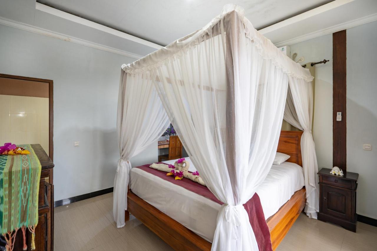 Mushroom Hotel 3*